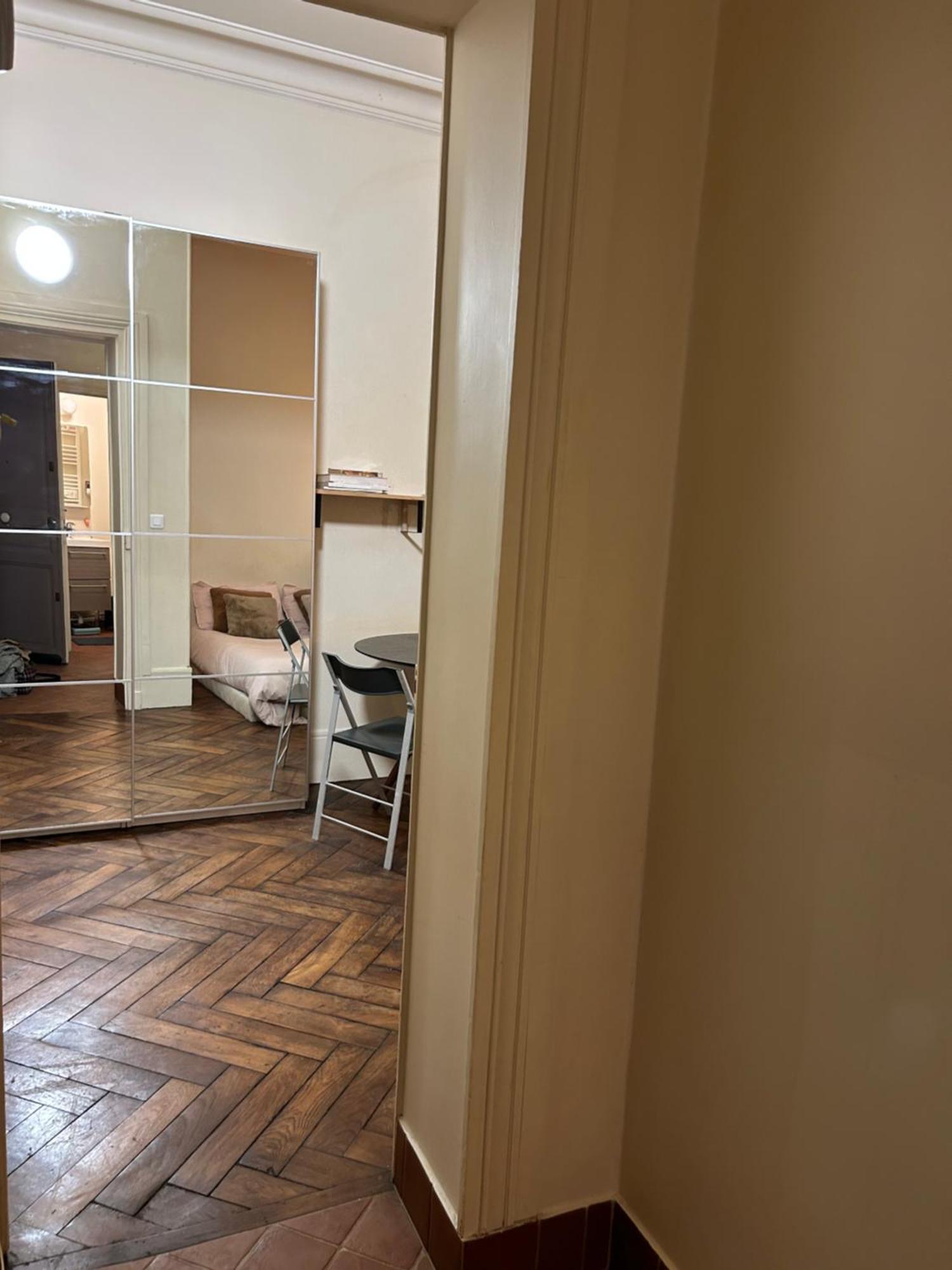 Apartment Typiquement Parisien Cosy Paris